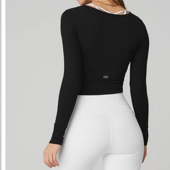 ALO Yoga  Cover Long Sleeve Top - Picture 2 of 5